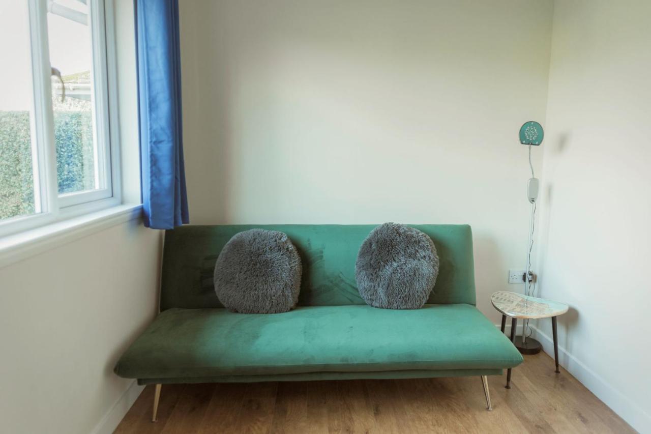 No 4 The Highlands Apartment Стратпефър Екстериор снимка